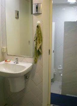 Hostal Rio Rockers *